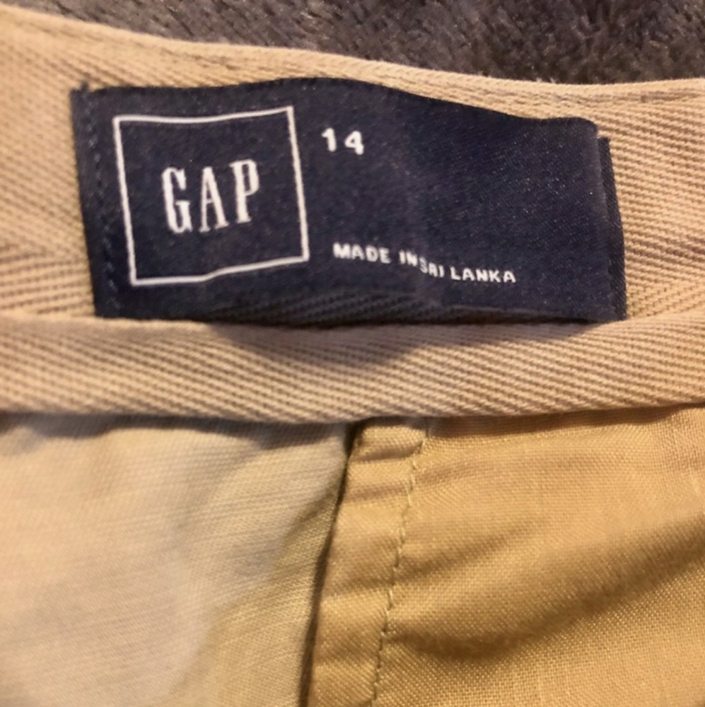 Gap Kakhi Shorts size 14 only worn a few times.